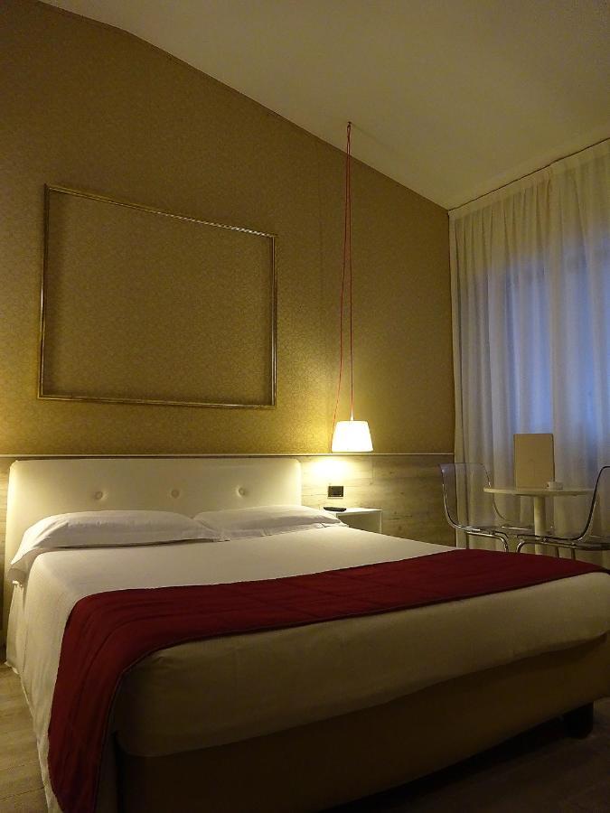 7Motel - Settimotel Сеттімо-Міланезе Екстер'єр фото